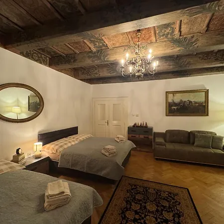Melichar Trost Apartment Prague